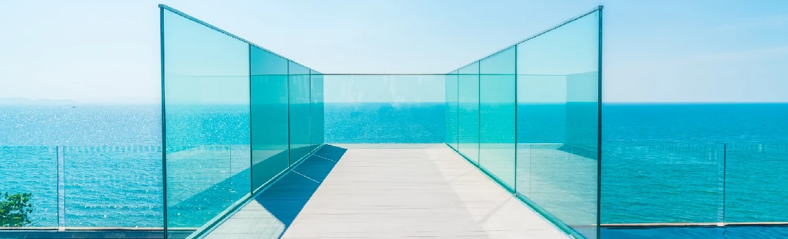 Customized Glass Pool Fence Repair Services in Panama City, FL